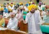पंजाब विधानसभा सत्र में सियासी घमासान, श्रद्धांजलि के बाद कार्यवाही स्थगित