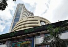 शेयर बाजार में तेज पलटवार, Sensex 800 अंकों फिसला