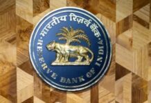 वित्त मंत्रालय की बड़ी चेतावनी: ‘सजग रहने की जरूरत’, मजबूत बुनियाद के बावजूद तेल, महंगाई और कमजोर मानसून बढ़ा सकते हैं मुश्किलें