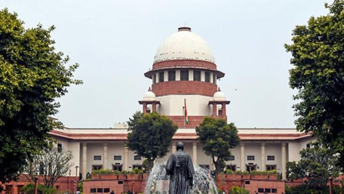 supreme-court_ab3488b6a5fa8751b1-2.jpg