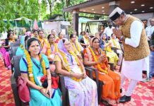 मुख्यमंत्री तीर्थ-दर्शन योजना अंतर्गत वैष्णो देवी जाएंगे श्रद्धालु