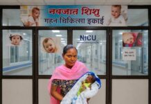 समय पूर्व जन्मे मासूम के जीने की उम्मीद छोड़ चुके थे माता-पिता