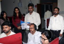राजस्थान स्टेट हेल्थ एश्योरेंस एजेंसी के मुख्य कार्यकारी अधिकारी हरजी लाल अटल ने राजस्थान संपर्क 181 कॉल सेंटर का किया निरीक्षण