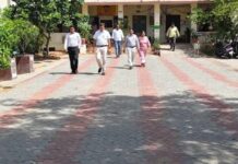 नीट (यूजी) पुनः परीक्षा का जिला कलेक्टर संदेश नायक साहित प्रशासन एवम् पुलिस के अधिकारी दिन भर करते रहे मॉनिटरिंग