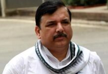 राममंदिर चढ़ावे पर घमासान, संजय सिंह के दावों के बीच VHP ने मांगी FIR