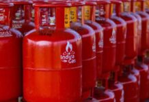 LPG Price Update: आज बदली क्या गैस की कीमत? फटाफट चेक करें नया रेट