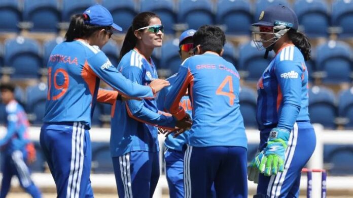 Indian-Women-Team-1780932548348.jpg