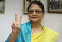 राजनीतिक हलचल तेज: काकोली बोलीं, 2 सांसद और जुड़ेंगे, बागी गुट 22 तक पहुंचा