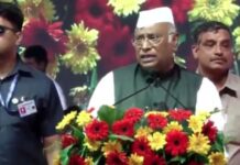 ‘बेकार हो…’ टिप्पणी से गरमाई सियासत, खड़गे हुए नाराज