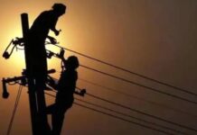बिजली संकट पर वार्डवासियों का धरना, महापौर की व्यस्तता पर उठे सवाल