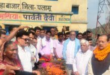 23 करोड़ की सौगात: मंत्री और सांसद ने छतरपुर की चार सड़कों का किया शिलान्यास