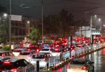 बारिश में बह गए प्रशासन के दावे, जलभराव और जाम ने खोली तैयारियों की पोल