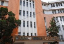 मध्य प्रदेश में 86 डॉक्टरों का संकट, डिग्री अटकी और लोन चुकाना हुआ मुश्किल