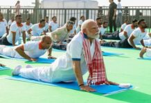 कोलकाता में योग दिवस पर पीएम मोदी करेंगे योगाभ्यास का नेतृत्व