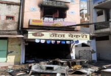 जबलपुर में आग का कहर, बेकरी जलने से बड़ा आर्थिक नुकसान