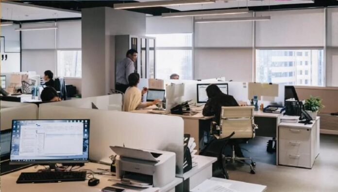 office-job-1670225612.jpg