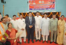 नगर निगम कोरबा में नए एल्डरमैन ने ली शपथ, कलेक्टर कुणाल दुदावत ने दिलाई शपथ