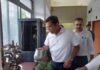 जिला कलक्टर ने कलेक्ट्रेट परिसर में कूलर की सफाई की