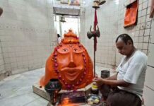 बरेली वाले भैरवनाथ का अद्भुत दरबार, जहां बाबा को चढ़ता है मदिरा और सिगरेट, सावन में लगती है जमकर भीड़