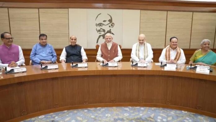 6666f8948df77-modi-cabinet-10585.jpg