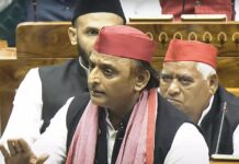 लोकसभा में अखिलेश यादव का सरकार पर करारा प्रहार, राम मंदिर चढ़ावे से जोड़ा पेपर लीक मुद्दा