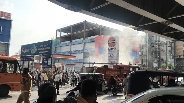 Fire-Accident-in-Lucknow-Kurramn.jpg