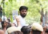 क्या सरकार और कॉकरोच जनता पार्टी के बीच हुई बातचीत? संसद मार्च से पहले दावे ने बढ़ाई हलचल