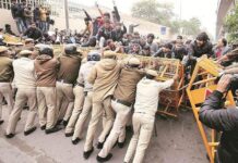 जंतर-मंतर पर प्रदर्शन बंद होने की खबरों पर दिल्ली पुलिस का बड़ा बयान