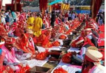पहचान छिपाकर रचा खेल! 52 साल की महिला ने उम्र और परिवार को लेकर किया बड़ा दावा
