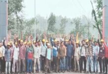 150 ठेका श्रमिकों का प्रदर्शन, वेतन विवाद से SECL गेवरा में निर्माण कार्य प्रभावित