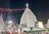 बाबा धाम में दर्शन व्यवस्था को लेकर पुरोहितों की मांग, पट खुलने और बंद होने का समय हो निश्चित