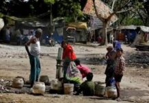 आर्थिक बदहाली से जूझ रहा पाकिस्तान, बड़ी आबादी गरीबी के शिकंजे में