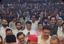 केक काटकर मनाया अखिलेश यादव का जन्मदिन, समाजवादियों में दिखा उत्साह