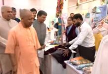 विश्व युवा कौशल दिवस: सीएम योगी ने देखी कौशल प्रदर्शनी, युवा आइकॉन होंगे सम्मानित