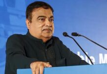 एथेनॉल पर उठे सवालों के बीच गडकरी का पलटवार, कहा- किसानों की बढ़ रही आय