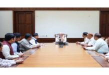 असम में बाढ़ से बिगड़े हालात, PM मोदी ने लिया जायजा; विधायकों ने एक महीने की सैलरी देने का फैसला