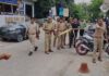बैंक के बाहर पत्नी की हत्या, घर पहुंचकर बहन को भी मारी गोली; आरोपी पति ने उठाया खौफनाक कदम