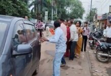 फांसी की कोशिश के बाद बड़ा चौंकाने वाला मामला, पुलिस ने लगाया ताला; बाद में जिंदा मिली महिला