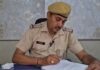 46 लाख लूटने वाला इनामी आरोपी देवा को पुलिस ने सैलून से दबोचा, दो अब भी फरार