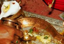 सावन में घर पर कर सकते हैं रुद्राभिषेक, पंडित जी ने बताई पूरी विधि