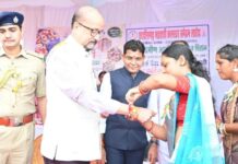 लक्ष्य हासिल करने के लिए जुनून जगाएं और मेहनत करें: राज्यपाल रमेन डेका