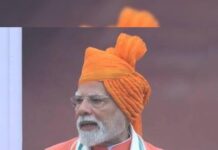 PM मोदी ने लाल किले से किया आगाह, ‘दिमागी नक्सलवाद’ के खिलाफ देश को सतर्क रहने की जरूरत