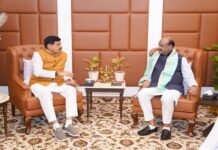 मुख्यमंत्री डॉ. यादव ने लोकसभा अध्यक्ष बिरला से की सौजन्य भेंट