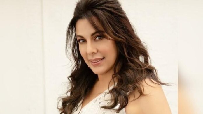 6a06113a4af34-pooja-bedi-on-inte.jpg