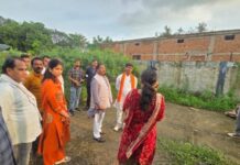 मंत्री रामविचार नेताम ने किया पोस्ट मैट्रिक आदिवासी कन्या छात्रावास का आकस्मिक निरीक्षण