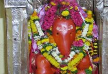 अष्टविनायक वरदविनायक मंदिर में लगातार जल रहा एक दीपक