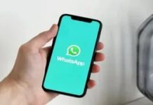 WhatsApp पर PAN और Aadhaar शेयर करना कितना सुरक्षित? जानें जरूरी सावधानियां
