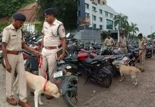 जबलपुर स्टेशन पर सुरक्षा व्यवस्था का जायजा, RPF ने लावारिस वाहनों को लेकर चलाया अभियान