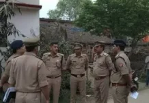 पीड़ितों से मिले सांसद, बोले- पुलिसकर्मियों के साथ SP की भी तय हो जिम्मेदारी