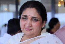 NCP में फिर बढ़ी हलचल, सुनेत्रा पवार खेमे के नेताओं ने थामा शरद पवार का हाथ